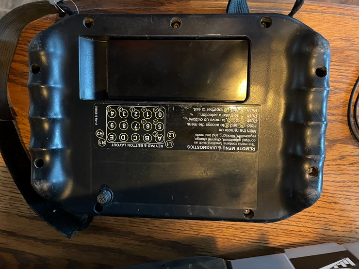 #1044-•-service-cable-plow-remote-image-4