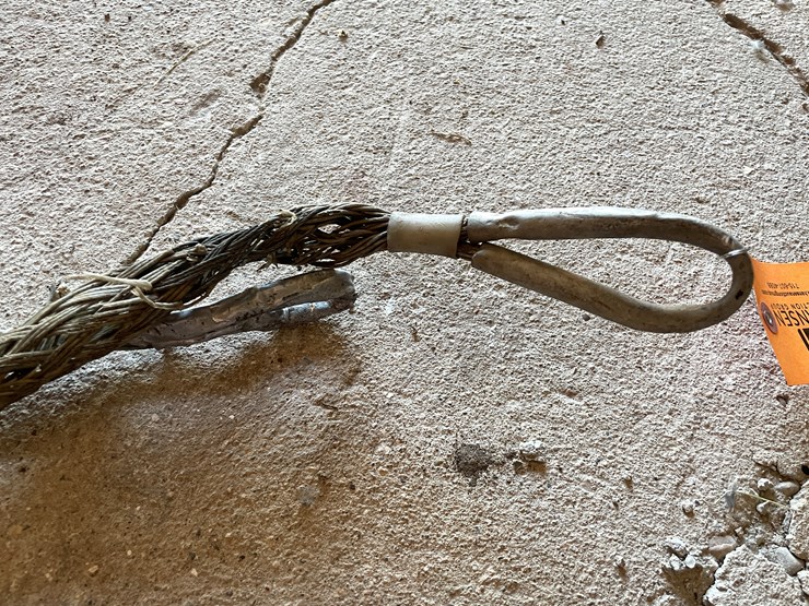 #1057-•-cable-socks-image-8