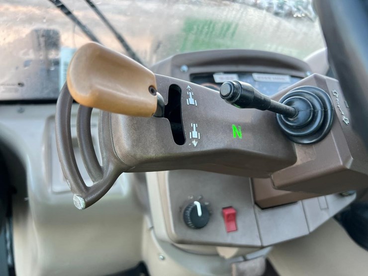 john-deere-3420-image-22