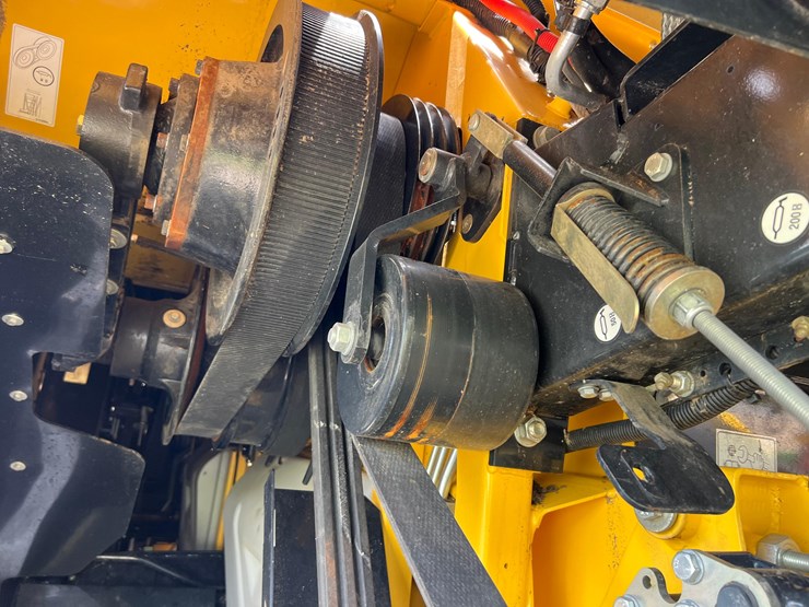 2023-new-holland-cr10.90-image-39