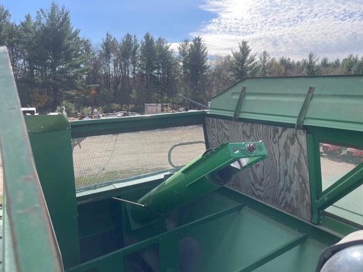 john-deere-7720-titan-ii-image-17