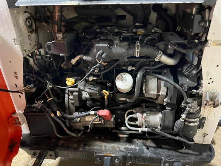 2019-bobcat-t770-image-18