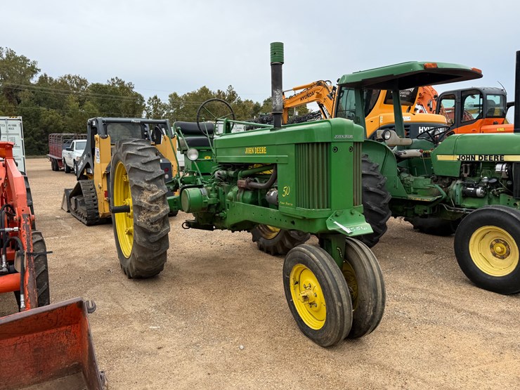 john-deere-50-image-2