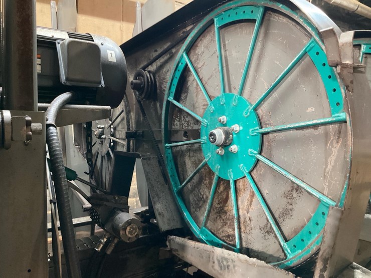 #130-•-wood-mizer-pallet-lumber-resaw-image-51