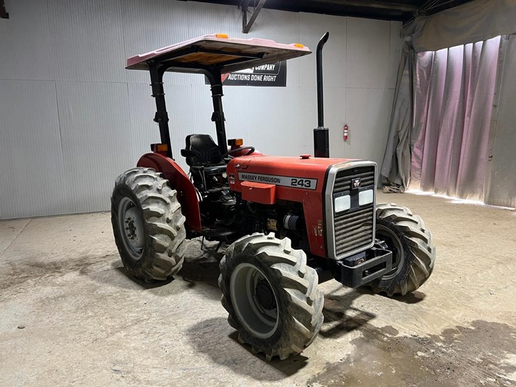 massey-ferguson-243-image-7