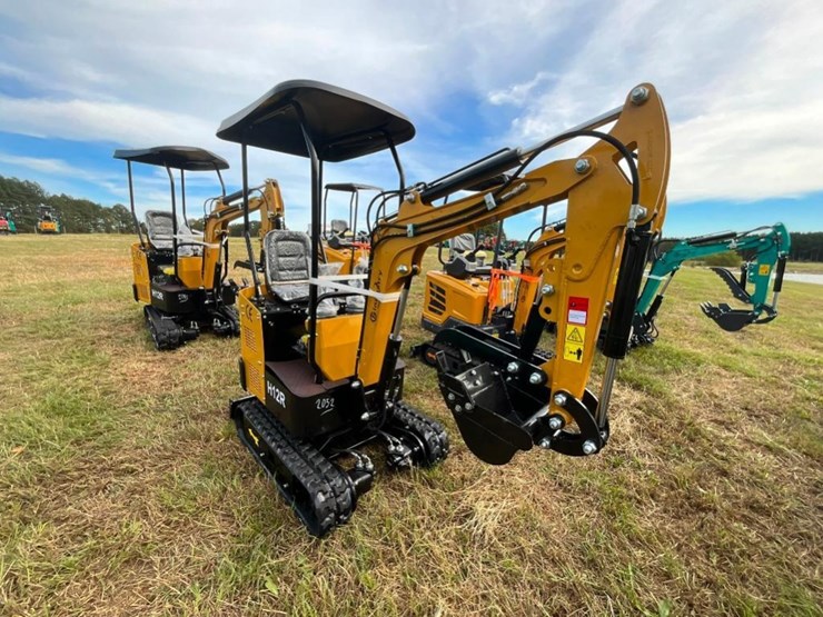 unused-cfg-h12r-mini-excavator-(420cc-gas-engine,-image-3