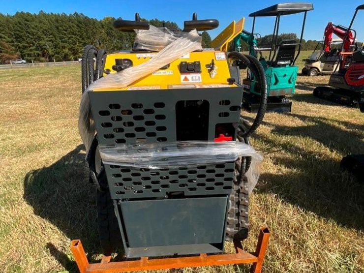 unused-sdll50-ride-on-mini-skid-steer-track-image-3