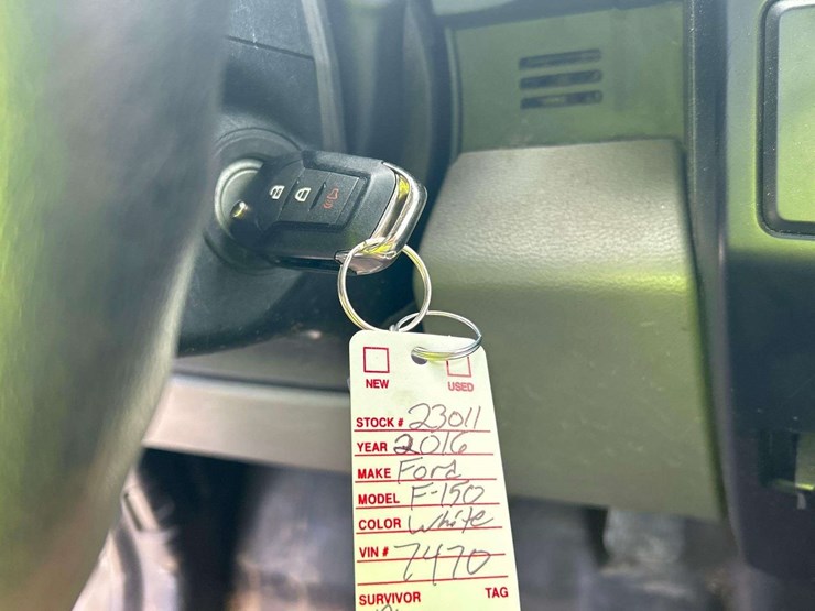 2016-ford-f150-image-25