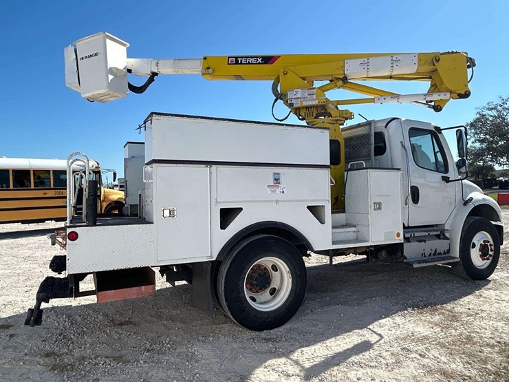 2012-freightliner-m2-106-terex-hi-ranger-tl41-41ft-insulated-bucket-truck-image-3