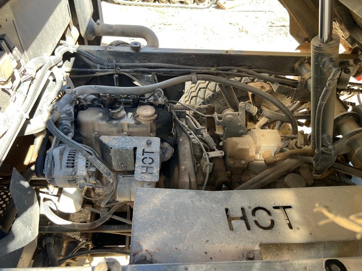 kubota-rtv900-image-16