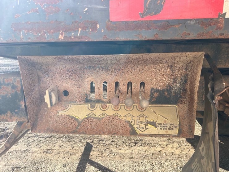 1996-ford-f-series-flatbed-truck-image-26