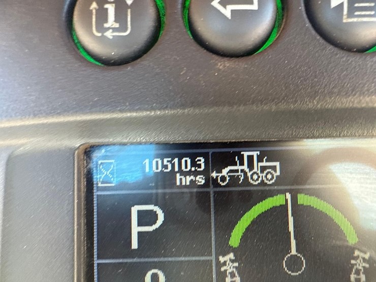 2014-deere-672g-image-26