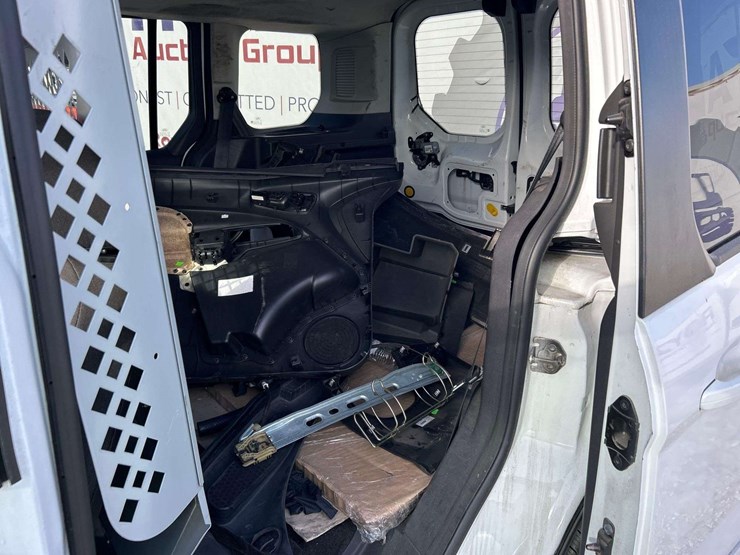 2014-ford-transit-connect-image-20