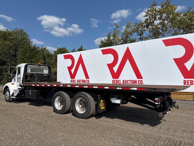 kenworth-rollback-tow-truck-image-8