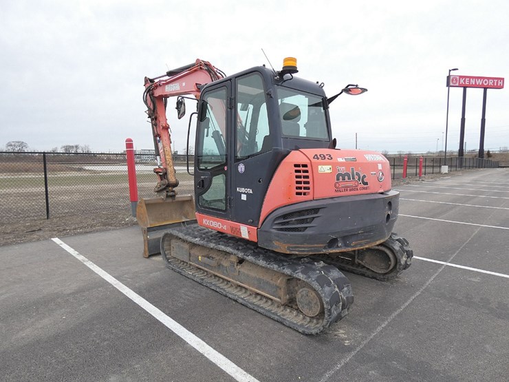 2017-kubota-kx080-image-1