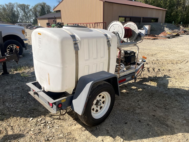 #1039-•-single-axle-water-pump-trailer-image-3