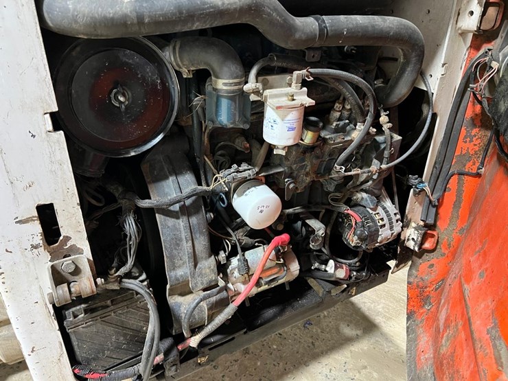 bobcat-t320-image-16