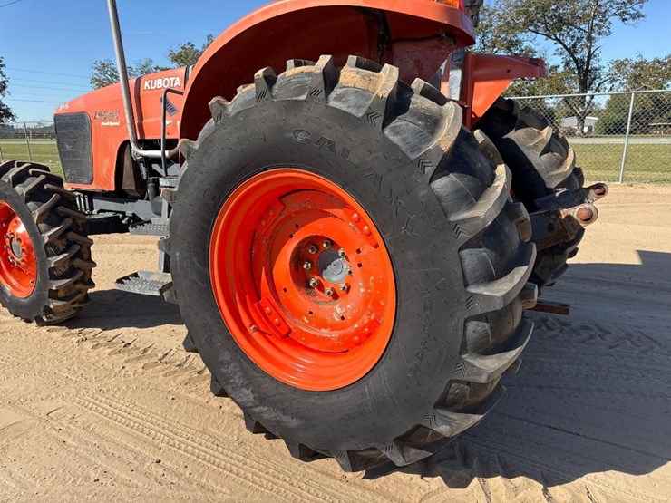 kubota-m955-dual-speed-tractor-image-9