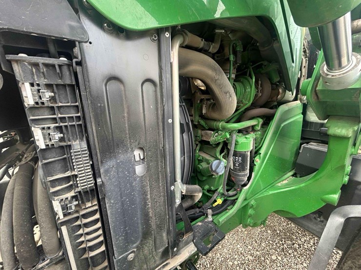 2015-john-deere-640-image-10