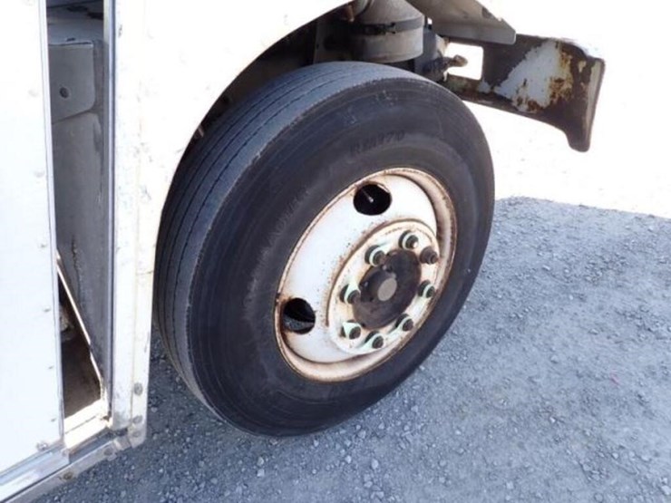 2008-freightliner-mt55-image-33