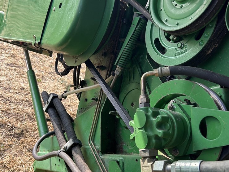 1994-john-deere-9600-image-28