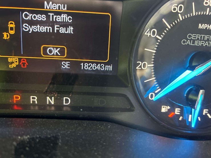 2016-ford-explorer-image-6