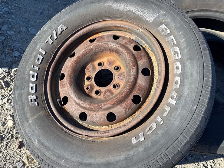 #5035-•-lot-of-(3)-miscellaneous-tires-inv#-5035-image-5