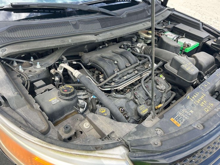 2013-ford-explorer-image-9