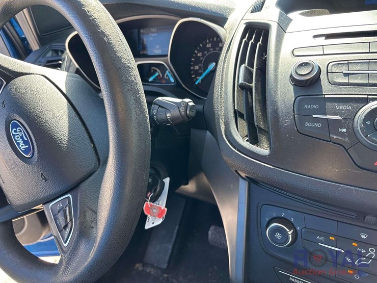 2017-ford-escape-image-15