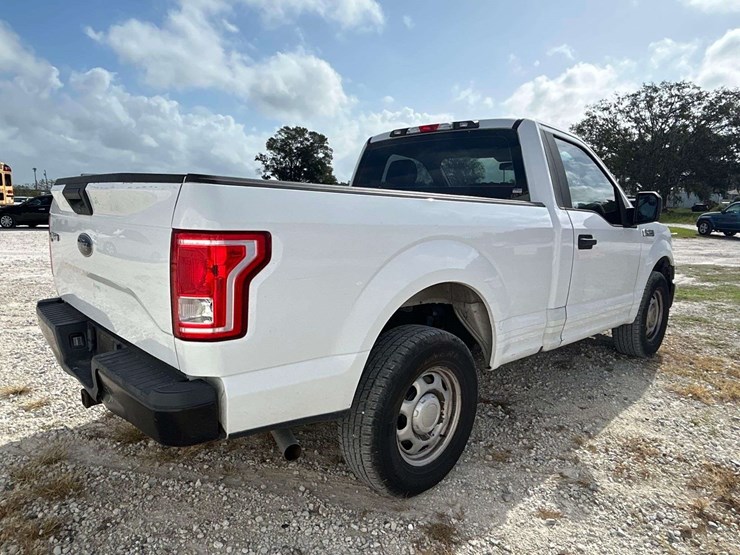 2016-ford-f150-image-3