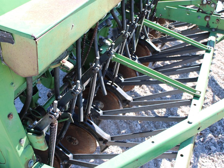 john-deere-8200-image-12