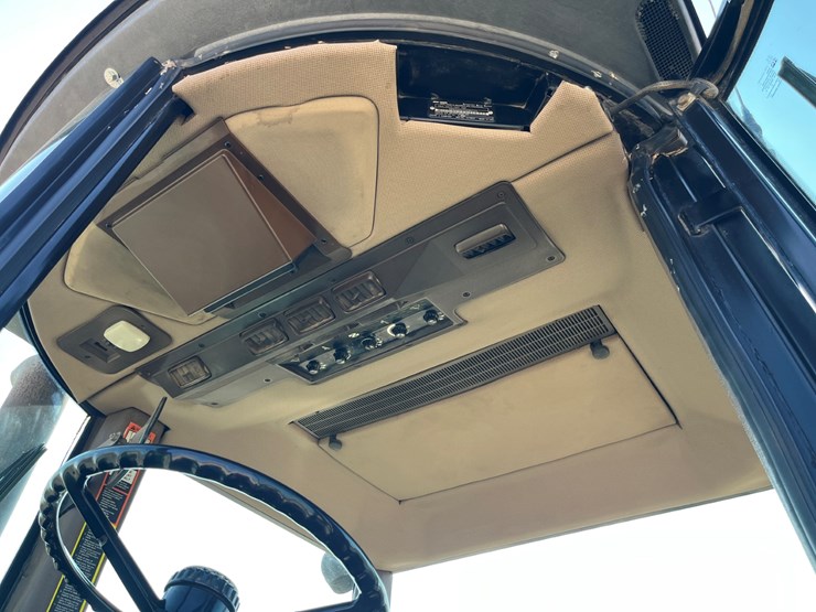 1993-john-deere-4960-image-16