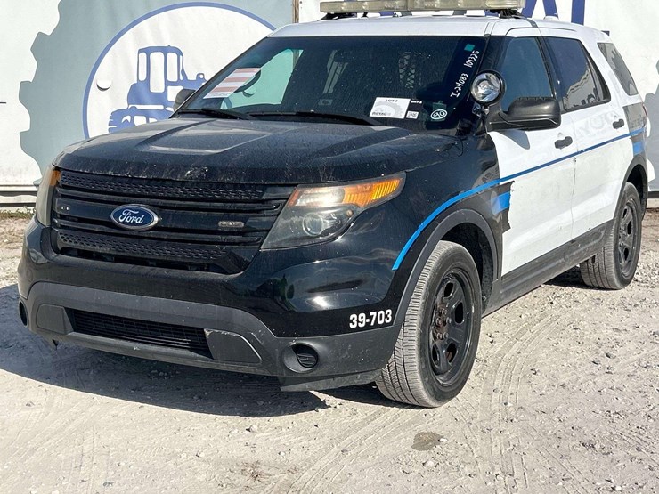 2015-ford-explorer-image-1