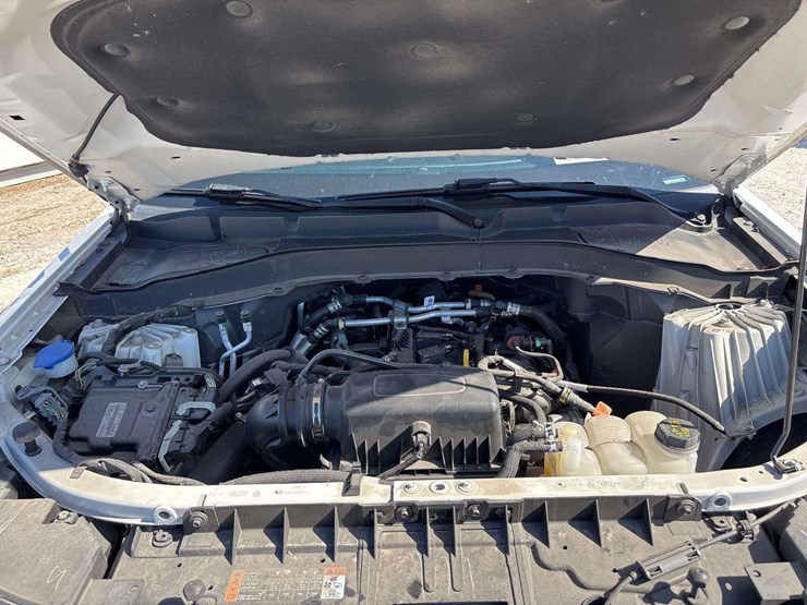 2022-ford-explorer-image-7