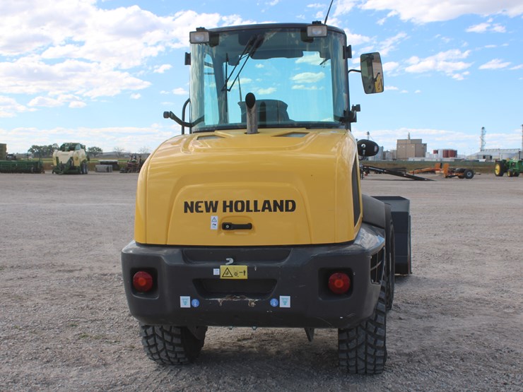2021-new-holland-w80c-image-9