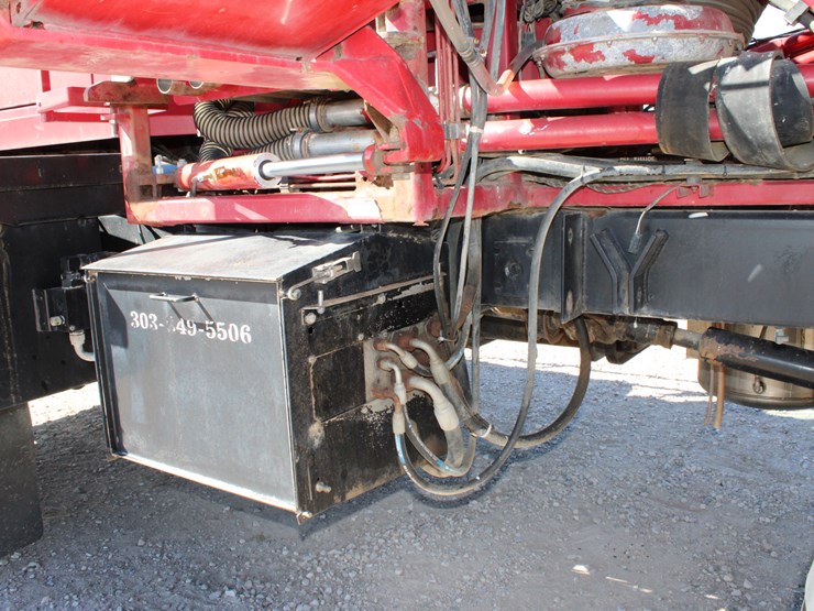 2006-case-ih-4300-image-52