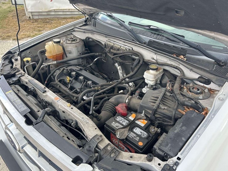 2011-ford-escape-xlt-image-7