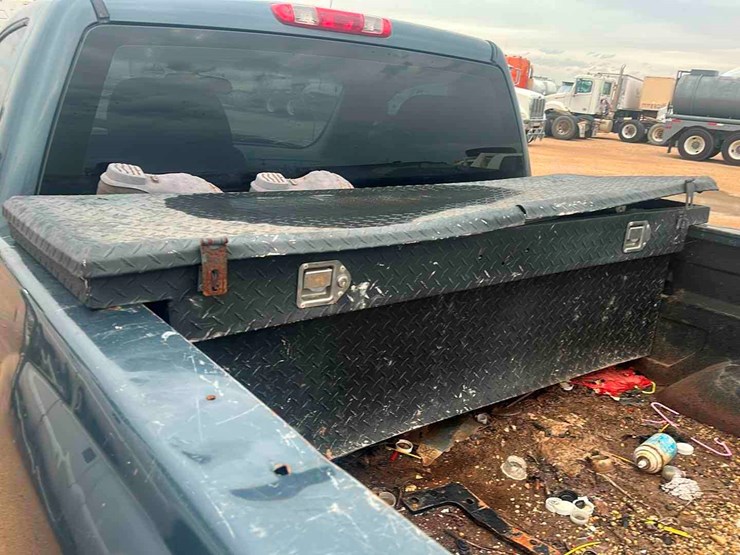 2011-chevrolet-silverado-1500-image-6