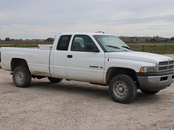2001-dodge-ram-1500-image-4