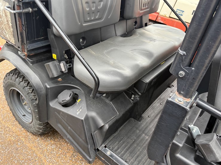kubota-rtvx1140-image-23