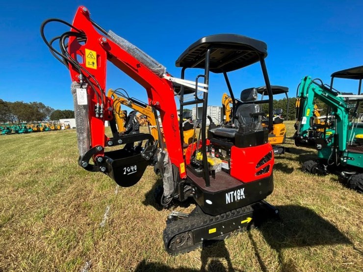 unused-cfg-nt18k-mini-excavator-(kubota-image-1