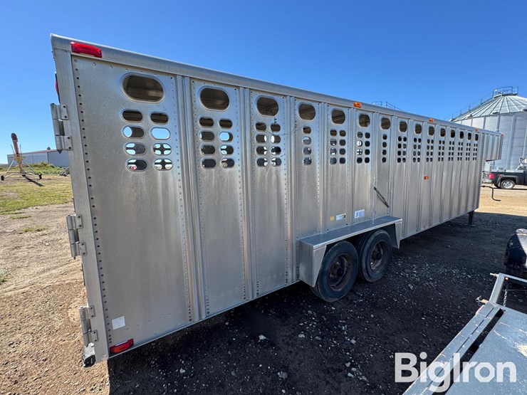 1993-wilson-livestock-trailer-image-4