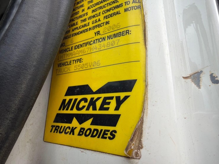 international-durastar-4300-image-15