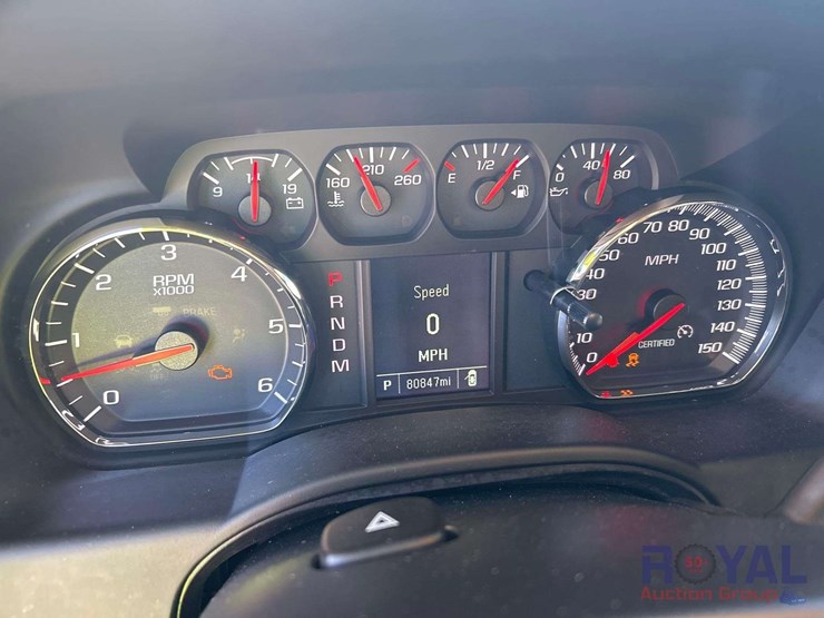 2015-cheverolet-tahoe-suv-image-14