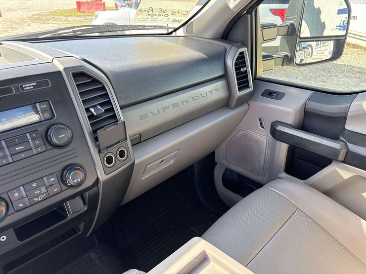 2017-ford-f250-image-24