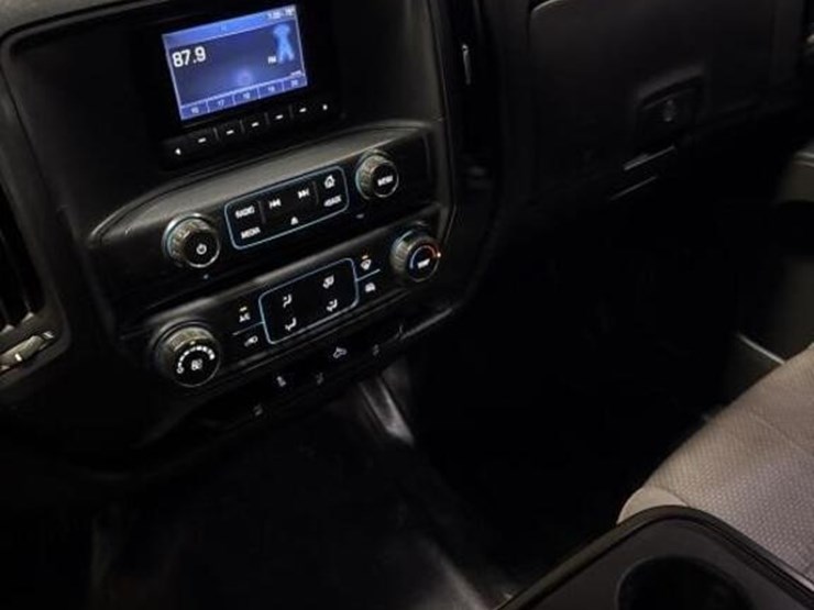 2014-chevrolet-silverado-1500-image-22