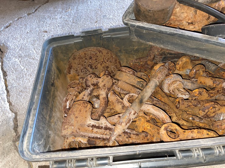 #1066-•-misc.-pins,-clevis's-and-more-image-6