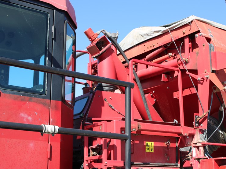 2006-case-ih-4300-image-43