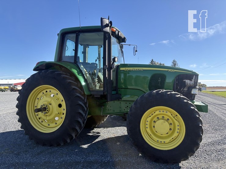 2004-john-deere-7420-image-5