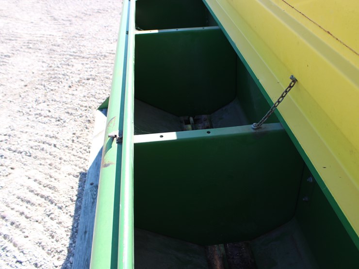 john-deere-8200-image-13